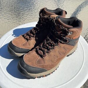 Perry Ellis America Youth Carter GP Sz 6/Women’s Sz 7.5-8